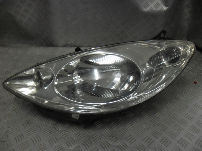PEUGEOT 1007 LAMPA LEWA PRZOD PRZEDNIA