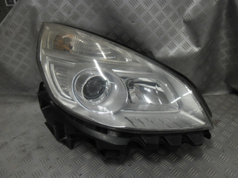 RENAULT SCENIC II LIFT LAMPA PRAWA PRZOD PRZEDNIA