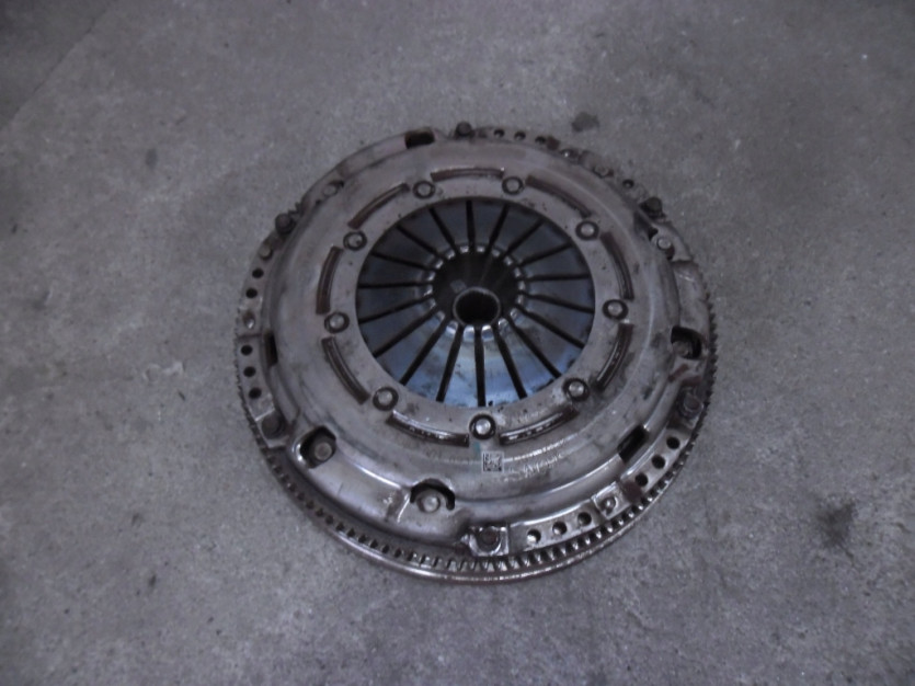 SKODA OCTAVIA III 3 5E SPRZEGLO 04L141025F