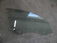 VW JETTA 5C6 VI SZYBA DRZWI PRAWA PRZOD PRZEDNIA