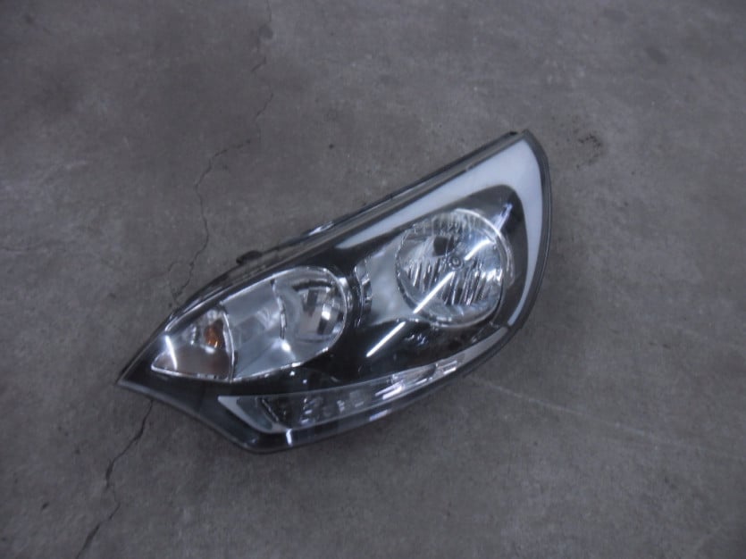 KIA RIO 3 III 2013 LAMPA LEWA PRZOD PRZEDNIA ANG
