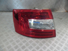 SKODA OCTAVIA III 3 5E LAMPA LEWA TYL TYLNA SEDAN