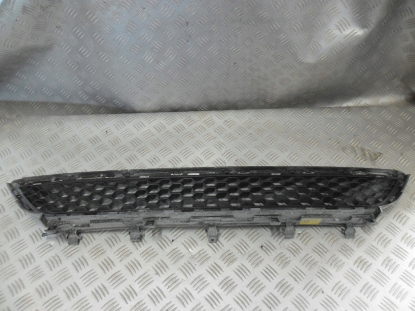JAGUAR F PACE ATRAPA ZDERZAKA HK8M-17H750-A