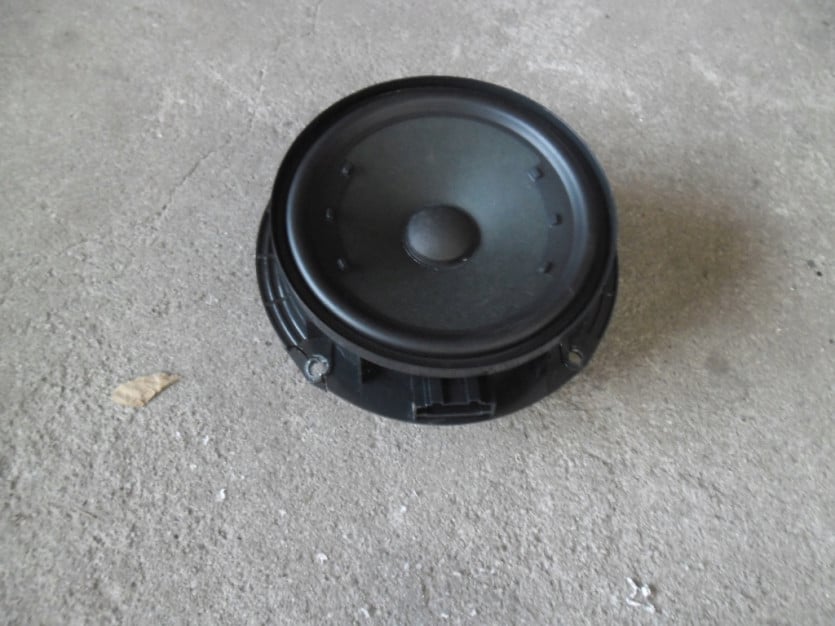 VW GOLF 7 VII 1.6 TDI GLOSNIK DRZWI 5G0035453G