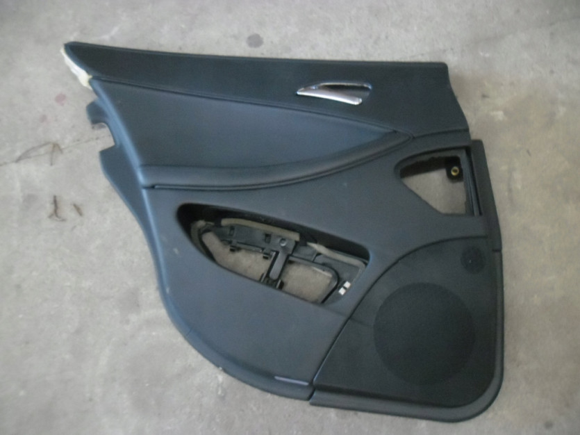 MERCEDES CLS W219 TAPICERKA DRZWI LEWA TYL TYLNA
