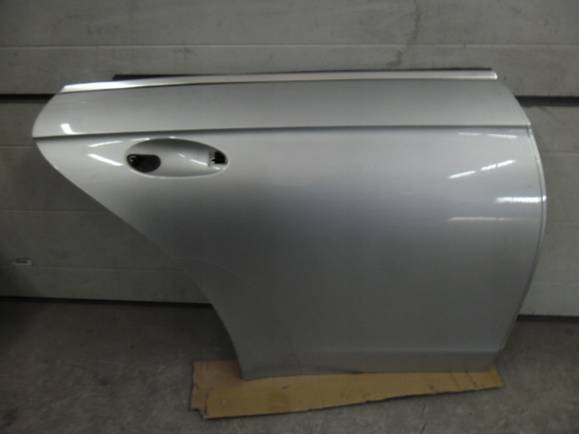 MERCEDES CLS W219 2009 DRZWI PRAWE TYL TYLNE