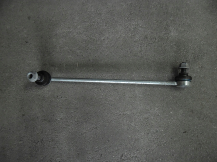 VW JETTA 5C6 VI LACZNIK STABILIZATORA 1K0411315