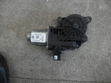 VW JETTA 5C6 VI SILNIK SZYBY PRAWY TYL 6R0959812T