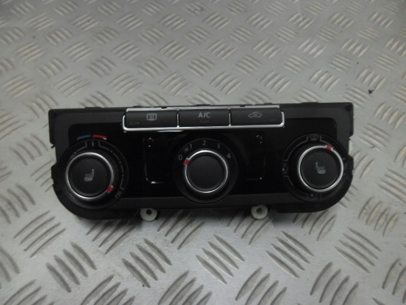 VW JETTA 5C6 VI PRZELACZNIK PANEL KLIMATYZACJI 2.0