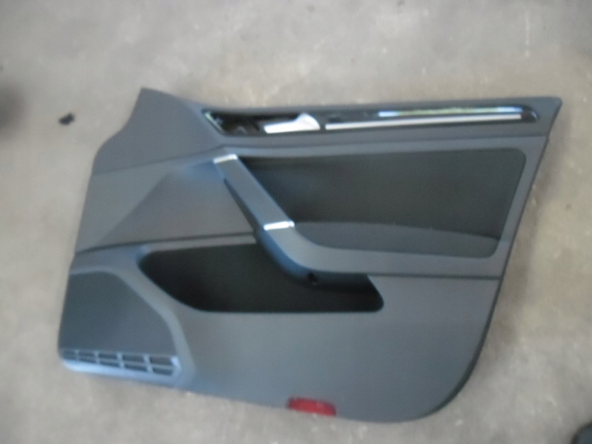 VW GOLF VII 7 LIFT TAPICERKA DRZWI PRAWA PRZOD