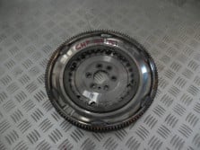 VW GOLF 7 VII 1.4 TSI KOLO DWUMASOWE 04E105266