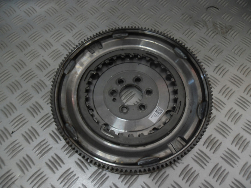 VW JETTA 5C6 VI 2.0 TDI KOLO DWUMASOWE 03L105266DP