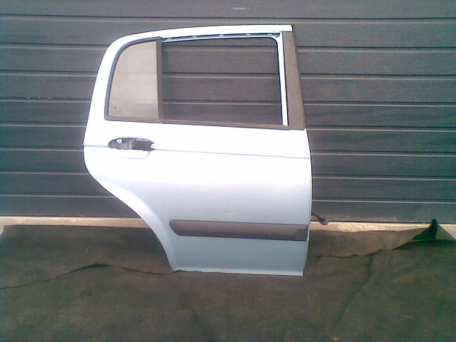 HYUNDAI GETZ LIFT DRZWI PRAWE TYL TYLNE