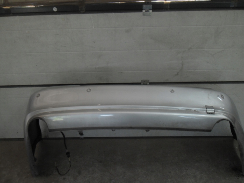MERCEDES CLS W219 2009 ZDERZAK TYL TYLNY