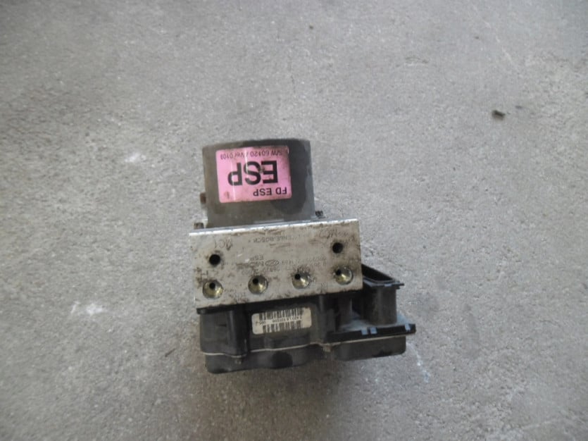 HYUNDAI I30 2010 POMPA ABS 89217 0265950695