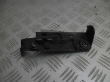 AUDI A8 4H D4 UCHWYT BLOTNIKA PRZOD LEW 4H0810437B