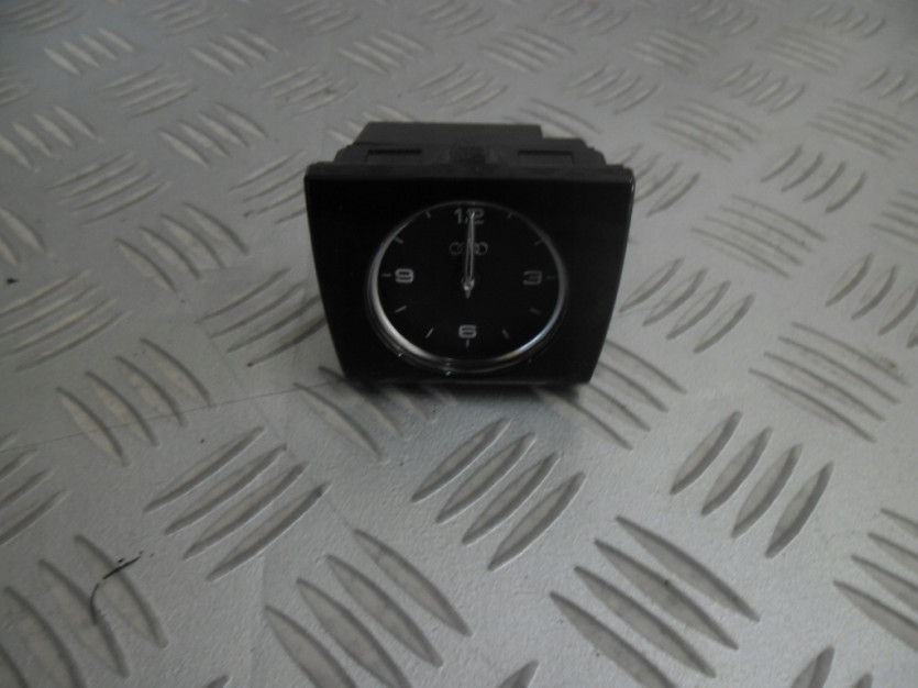 AUDI A8 4H D4 3.0 TFSI ZEGAREK DESKI 4H0919204G
