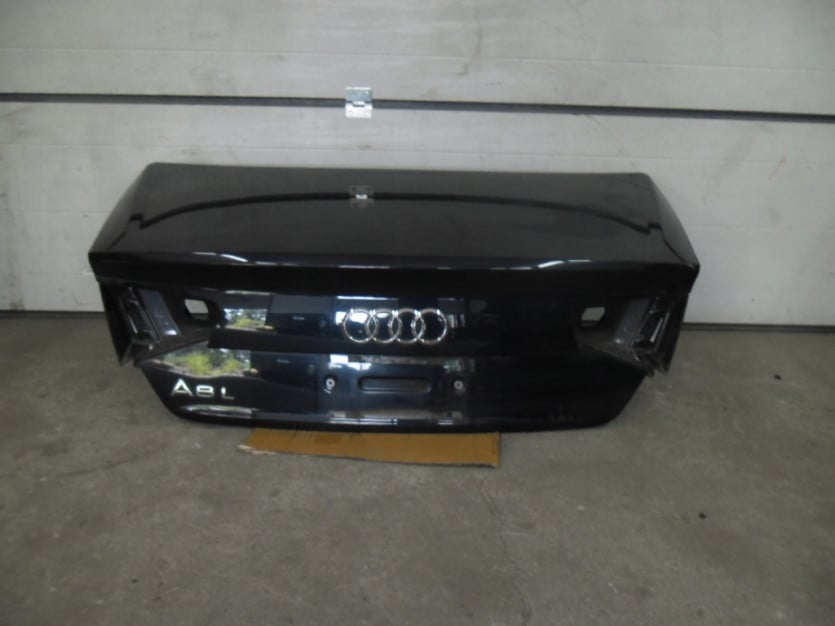 AUDI A8 4H D4 2012 KLAPA BAGAZNIKA LZ5D