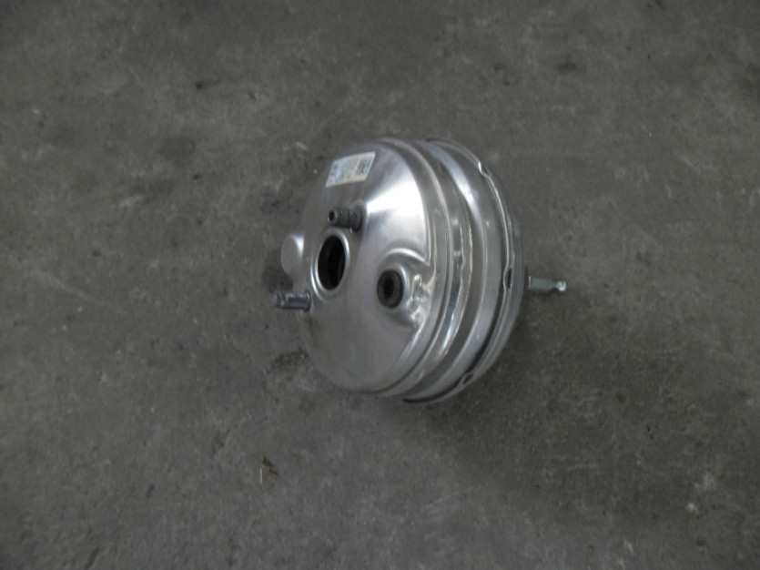 AUDI A8 4H D4 3.0 TFSI SERWO HAMULCOWE 4H0612103C