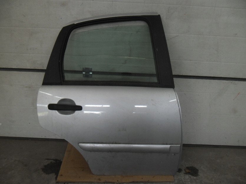 CITROEN C3 DRZWI PRAWE TYL TYLNE EZR