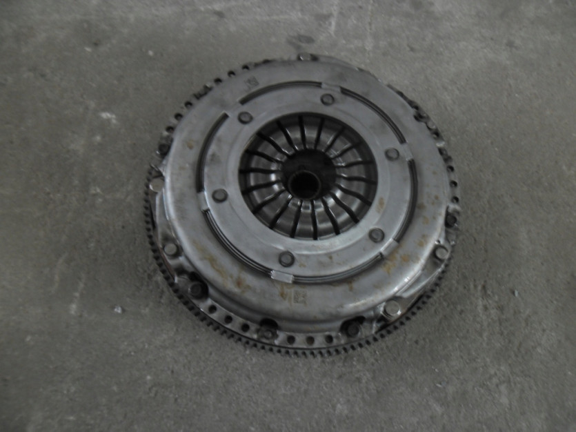VW GOLF 7 VII 5G R 4X4 AUDI S3 SPRZEGLO 06K141025D