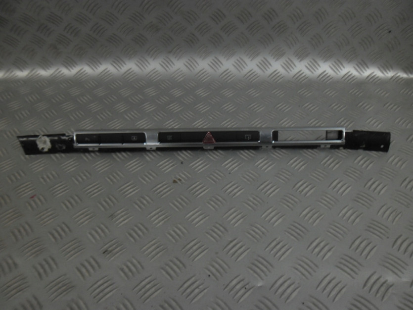 AUDI A8 D3 4E 4.2 FSI PANEL STEROWANIA LISTWA