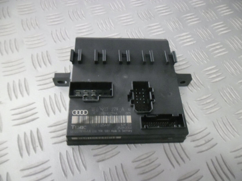 AUDI A8 D3 4E 4.2 FSI MODUL STEROWNIK SWIATEL