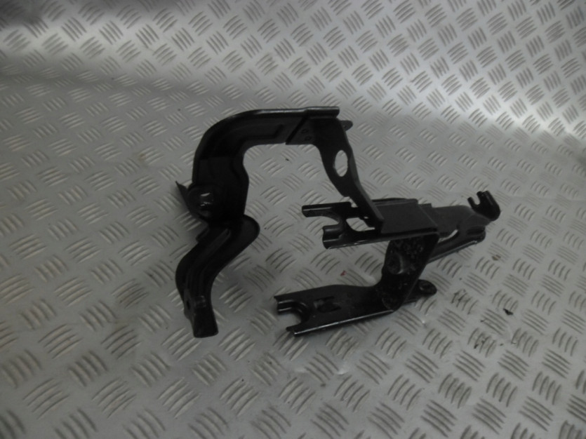 AUDI A8 D3 4E 4.2 WSPORNIK UCHWYT ABS 4E0614119N