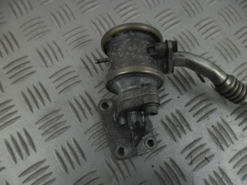 AUDI A8 D3 4E 4.2 FSI ZAWOR EGR 078131101N