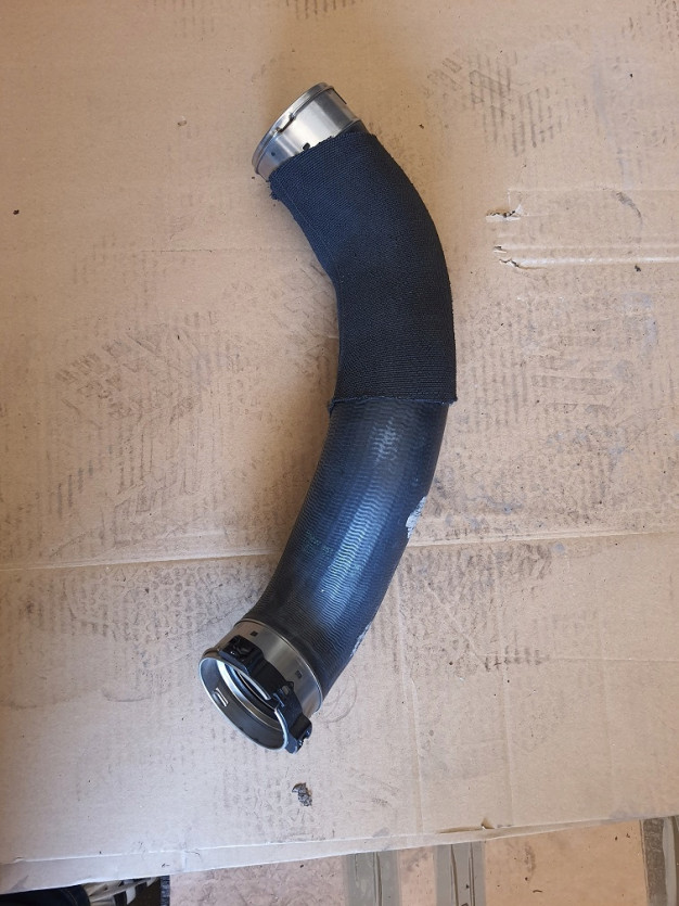 RURA TURBO BMW 2 F45 F46 x1 F48 1.6 1.8 D 8511338