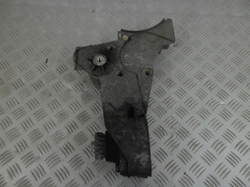 AUDI A8 D3 4E 4.2 FSI LAPA MOCOWANIE 077121235E