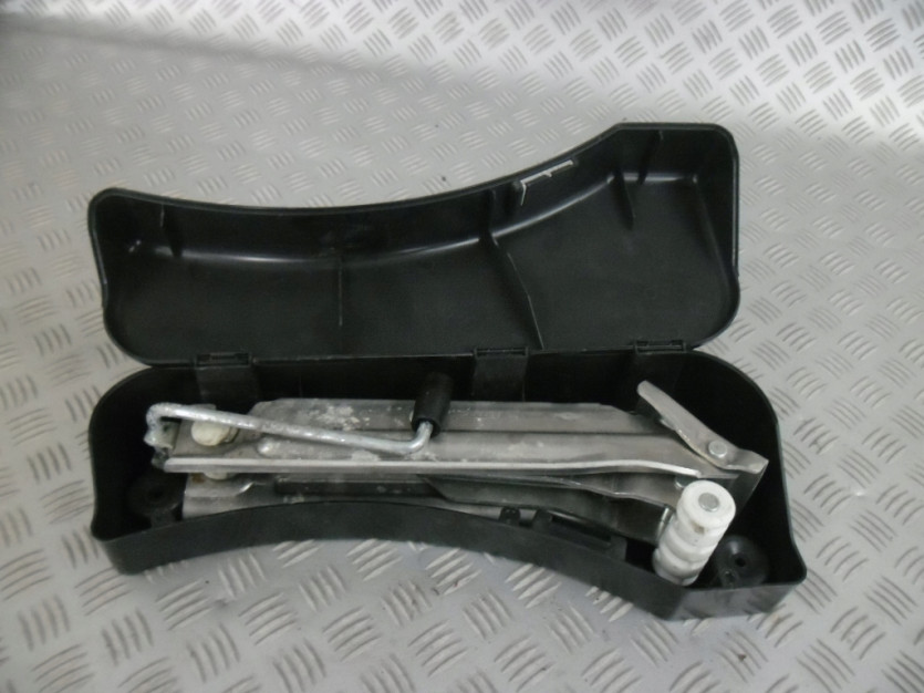 AUDI A8 D3 4E 4.2 FSI SILOWNIK PODNOSNIK LEWAREK