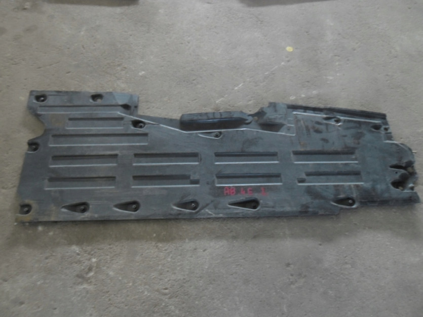 AUDI A8 D3 4E OSLONA PODWOZIA LEWA 4E0825205B