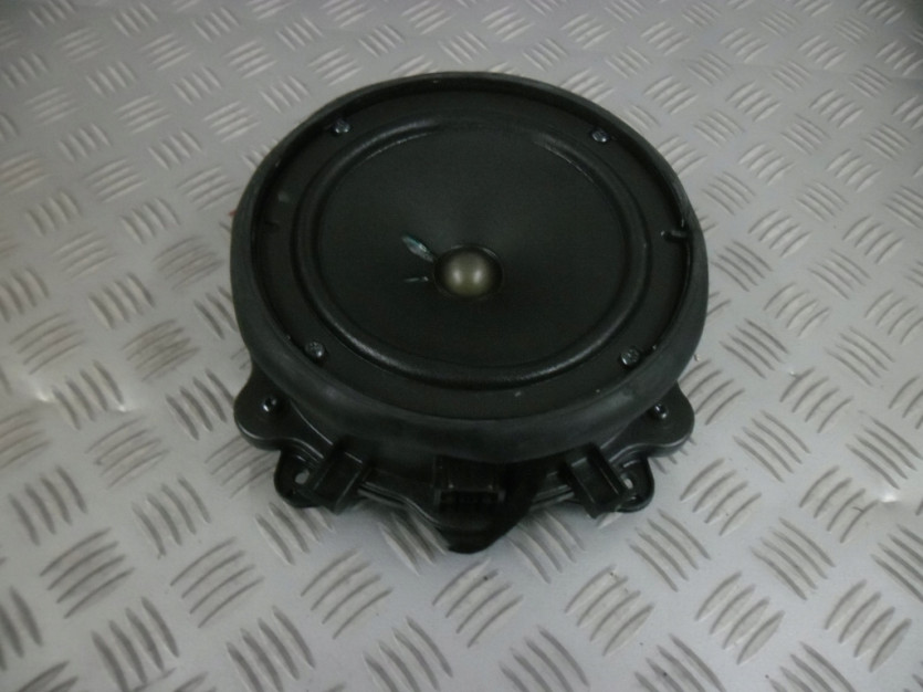 AUDI A8 D3 4E 4.2 FSI GLOSNIK BOSE 4E0035411H