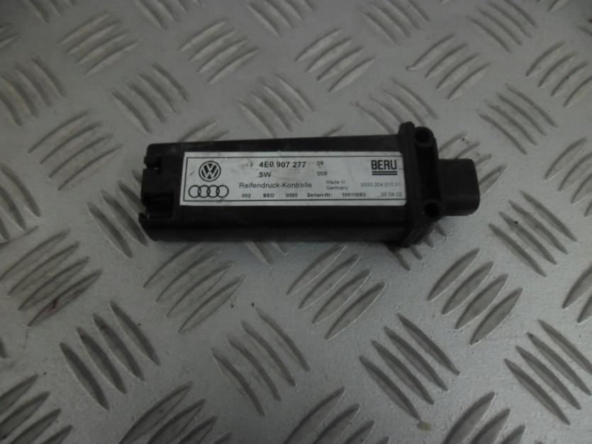 AUDI A8 D3 4E CZUJNIK CISNIENIA OPON 4E0907277