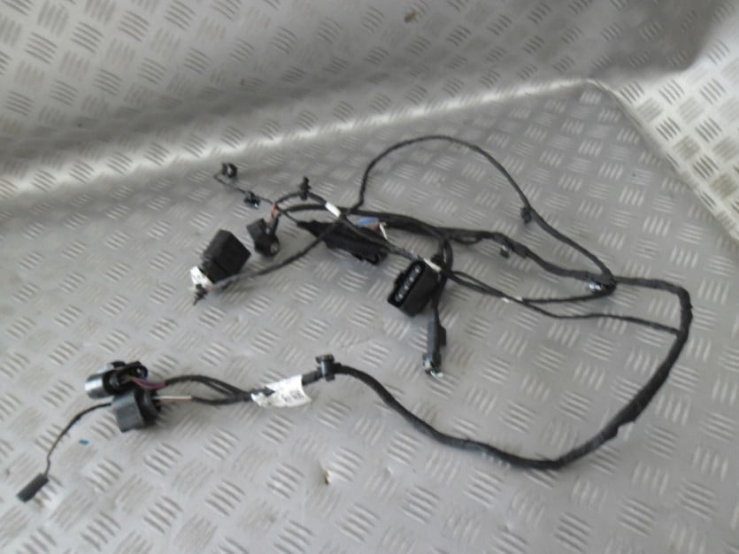 AUDI Q7 4M 2 II WIAZKA INSTALACJA POMPY PALIWA