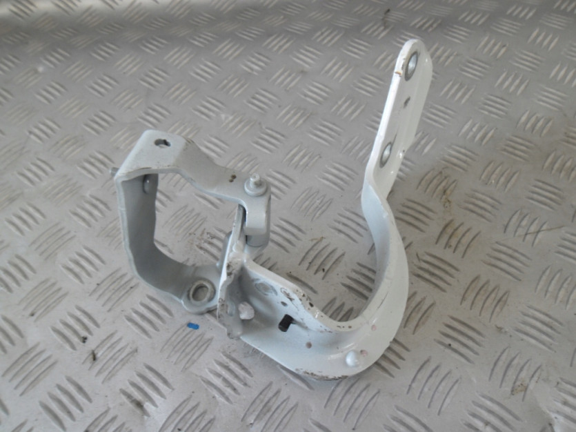 AUDI Q7 4M 2 II ZAWIAS KLAPY PRAWY 4M0827300B