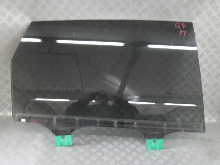 AUDI Q7 4M 2 II SZYBA DRZWI PRAWA TYL 4M0845026B