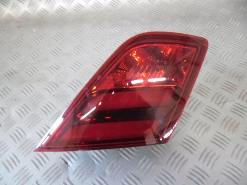 PEUGEOT 308 LIFT 2017 LAMPA TYL TYLNA LEWA