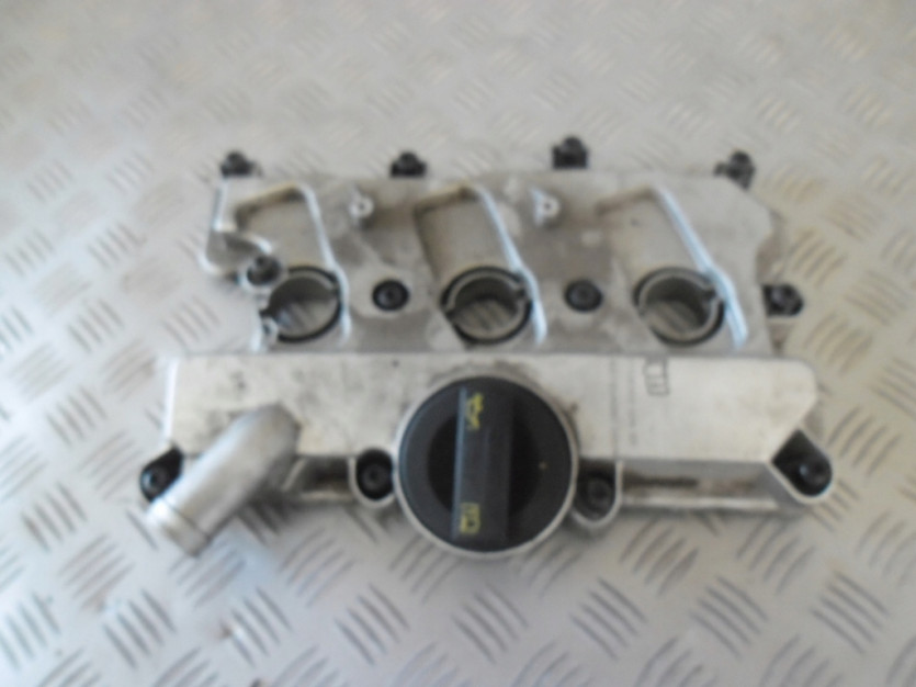 AUDI A8 A7 S5 CRE 3.0 TFSI POKRYWA ZAWOROW LEWA