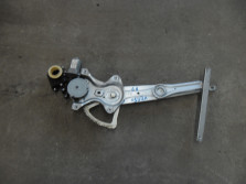TOYOTA VERSO R2 MECHANIZM PODNOSNIK PRAWY PRZOD