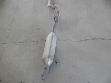 TOYOTA VERSO R2 2011 RURA WYDECHOWA TLUMIK