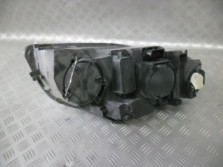 AUDI A4 B7 8E KOMBI LAMPA LEWA PRZOD 8E0941003AJ