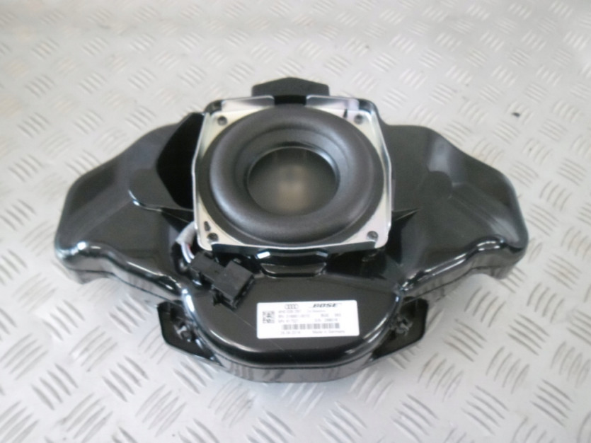 AUDI A8 D4 4H LIFT GLOSNIK BOSE PRAWY 4H0035297