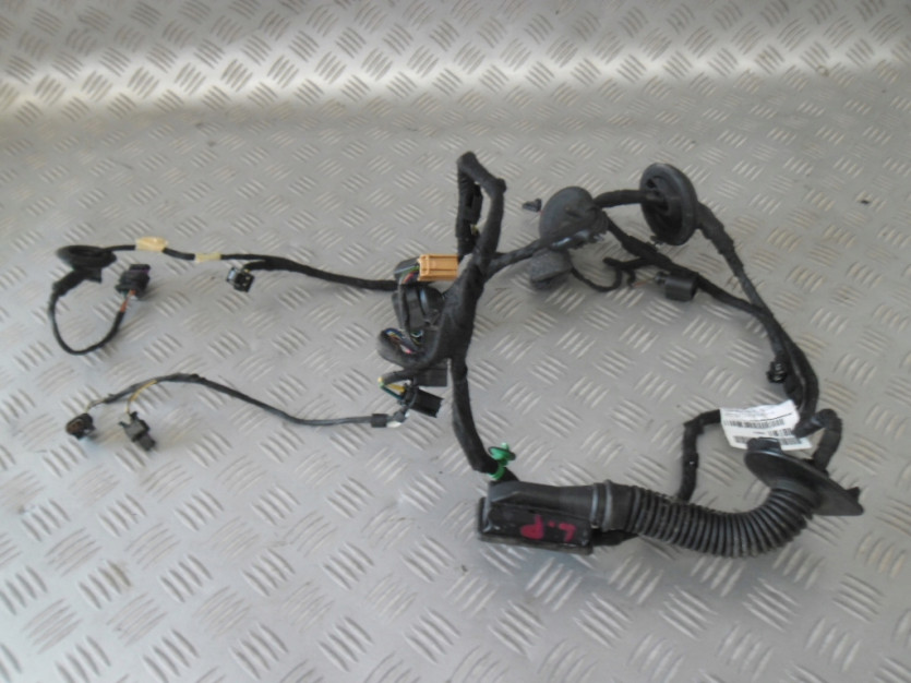 AUDI A8 D4 4H LIFT WIAZKA DRZWI LEWA PRZOD