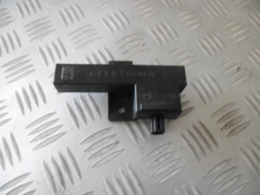 AUDI A8 D4 4H LIFT ANTENA KESSY 8K0907247