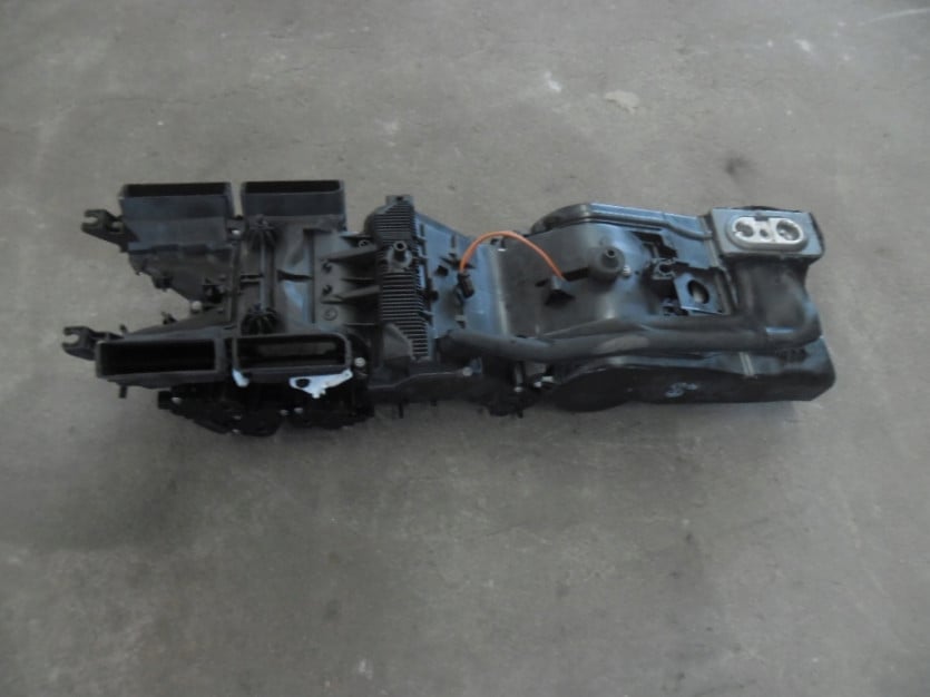 AUDI A8 D4 4H LIFT NAGRZEWNICA TYL 4H0820004C