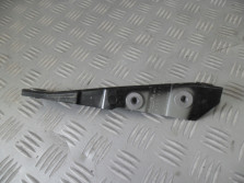 AUDI A8 4N D5 UCHWYT BLOTNIKA PRAWY 4N0821468A