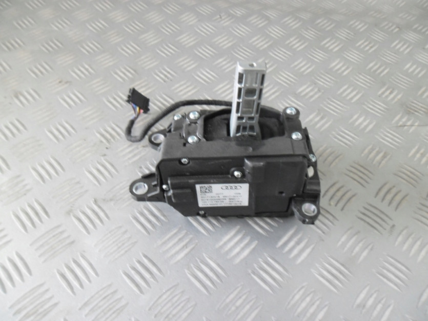 AUDI A8 4N D5 MECHANIZM ZMIANY BIEGOW 4N1713041B