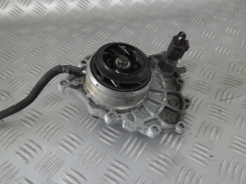 AUDI A8 4N D5 2017 POMPA WODY 4.0 TFSI 0P2121014E